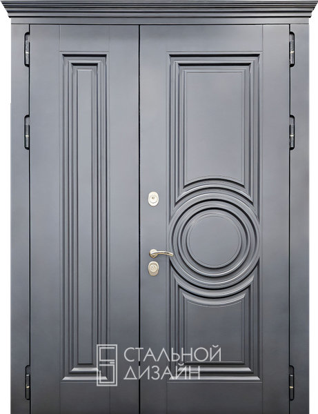 Полуторная дверь с МДФ с окрасом по RAL серого цвета с карнизом